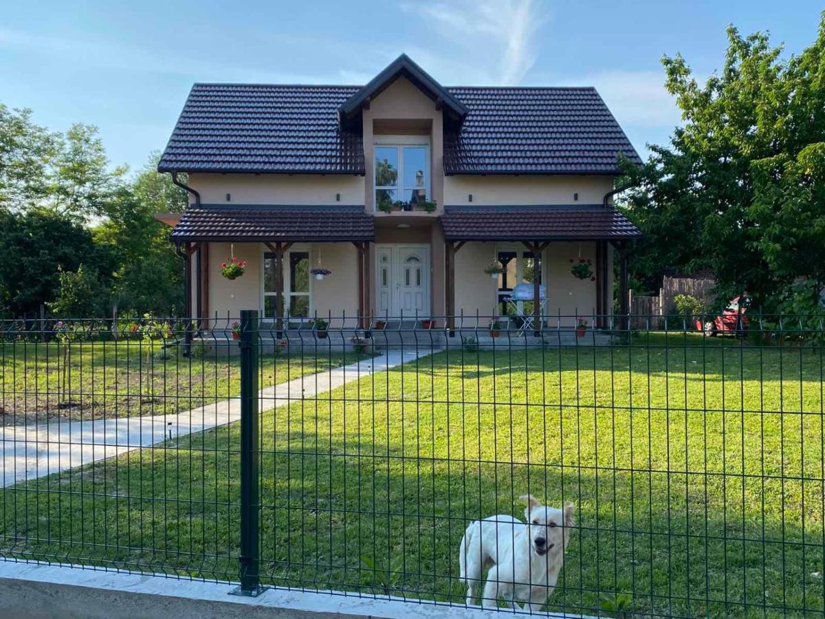 Kod Cika Brke Apartment Връдник Екстериор снимка